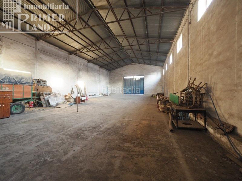 Foto 9b5fb9b1-20c7-4e89-8e0c-7dc0e7e7d38c. Nau industrial a Tomelloso