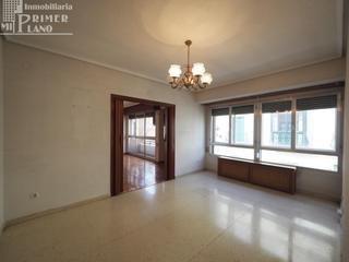 Edifici a Tomelloso. 2 pisos y local garaje en venta en pleno centro de tomelloso  id
