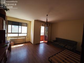 Pis en Tomelloso. Gran oportunidad de inversin en tomelloso! piso amplio para ref