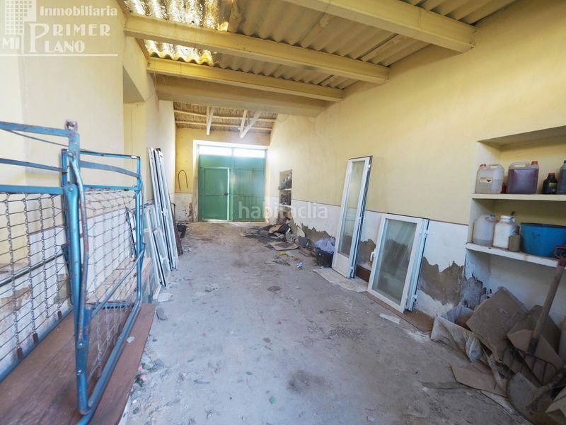 Foto d537a85c-565d-4080-8394-4a3d9e49132d. Casa amb aparcament a Tomelloso
