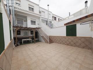 Maison jumelée à Tomelloso. Amplia casa en tomelloso  ideal para familias