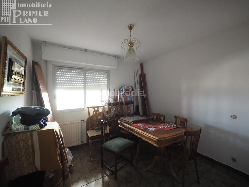 Foto ebae2271-6e04-46bd-a110-0c1c2d381340. Piso amplio y luminoso piso semireformado con terraza y piscina en Tomelloso