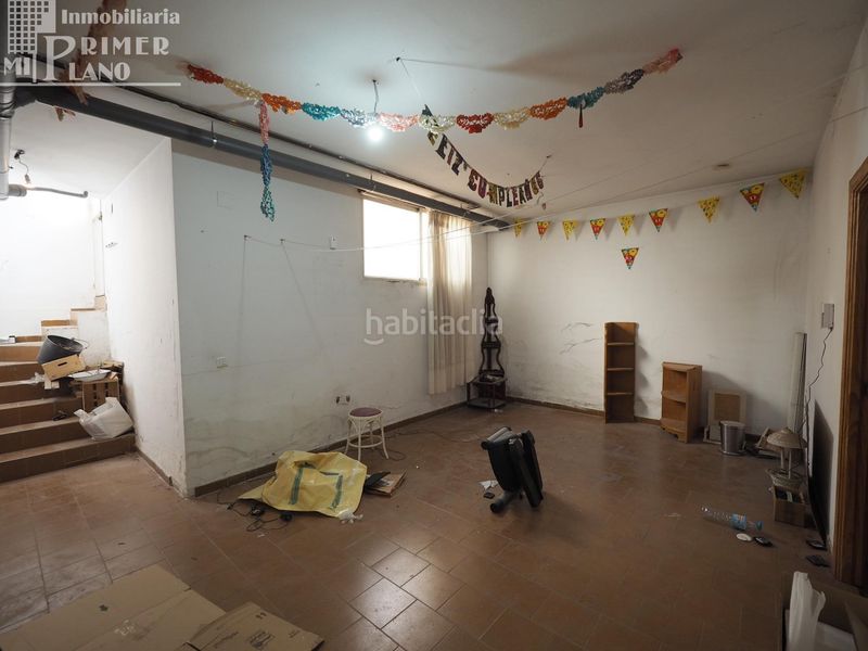 Foto 0b28a5d1-ea9b-488e-bc23-dab198498eca. Semi detached house with heating parking in Tomelloso