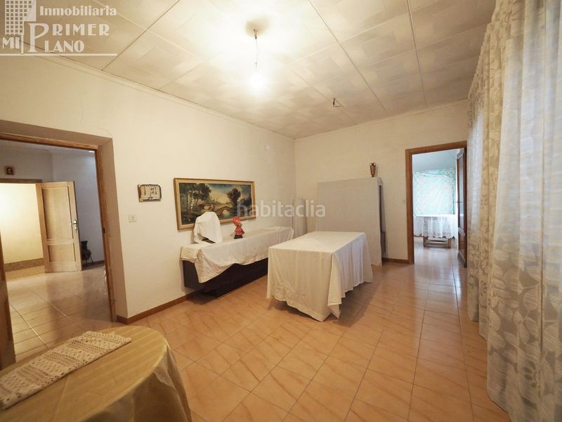 Foto fafb9482-233d-47cc-aa1e-ea417859111f. Casa amb aparcament a Tomelloso