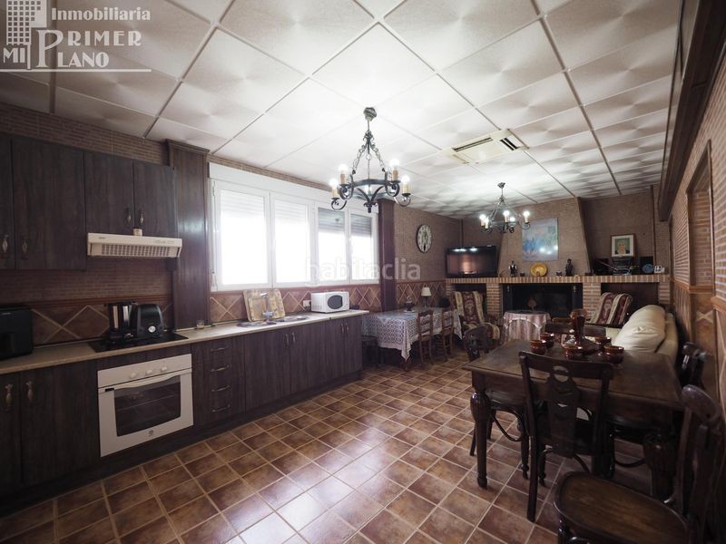 Foto 6d52d67e-c723-460b-be73-ea75aab3c5ca. Casa amb aparcament a Tomelloso