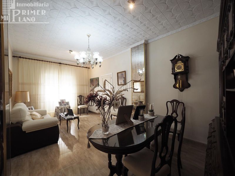 Foto a13b91ba-e6a4-4d7b-98df-f68617169828. Casa amb aparcament a Tomelloso