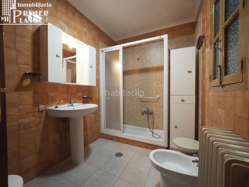 Foto f1c5110b-72d2-4bc6-ab21-02643337e0e9. Casa a Tomelloso