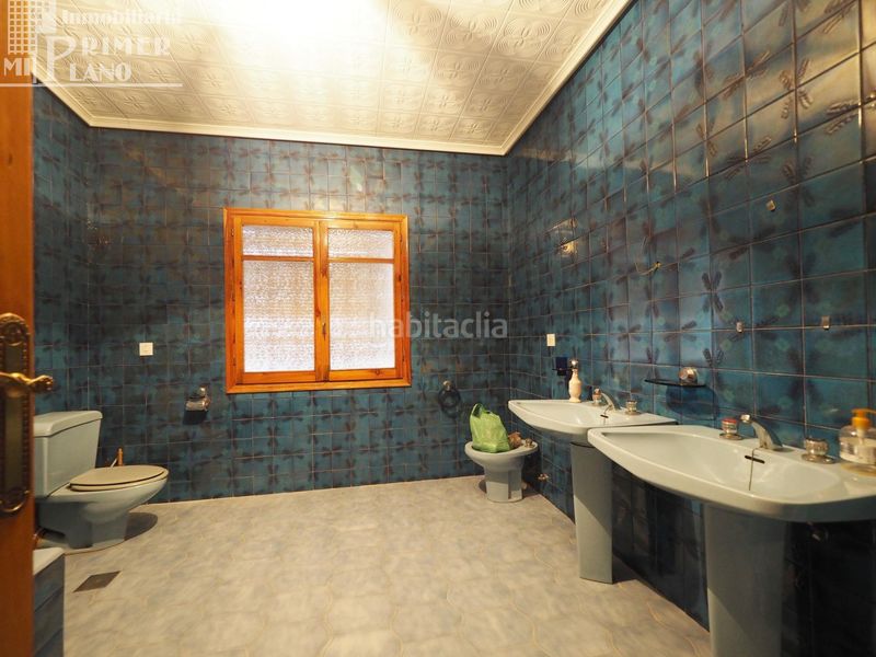 Foto 3721ce5b-130a-4558-b591-ca53a8c739d3. Casa amb aparcament a Tomelloso