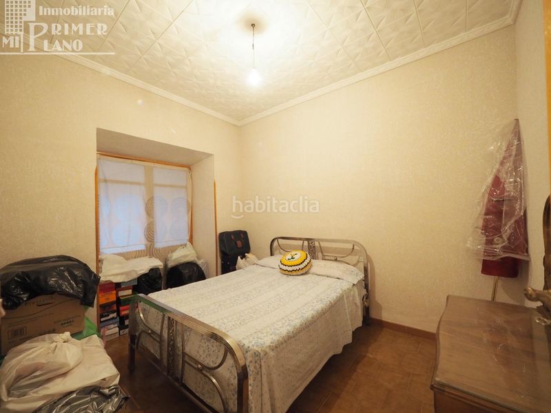 Foto b82422d4-191b-480d-a956-76ea378e1398. Casa amb aparcament a Tomelloso