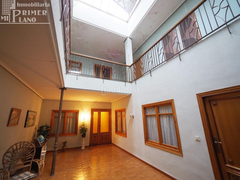 Foto ca5e84bd-c494-4fa6-a480-78efc83b9800. Casa amb aparcament a Tomelloso