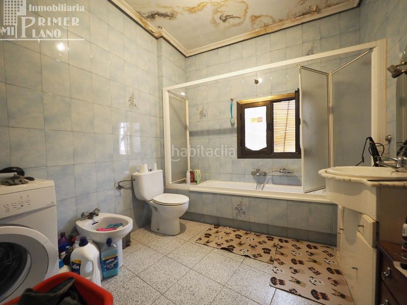 Foto 4c2ab612-aa24-485a-b667-42f81a024914. Casa amb aparcament a Tomelloso