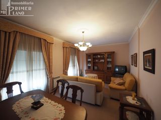 Casa in Pedro Muñoz. Oportunidad para entrar a vivir!! se vende casa de dos plantas c