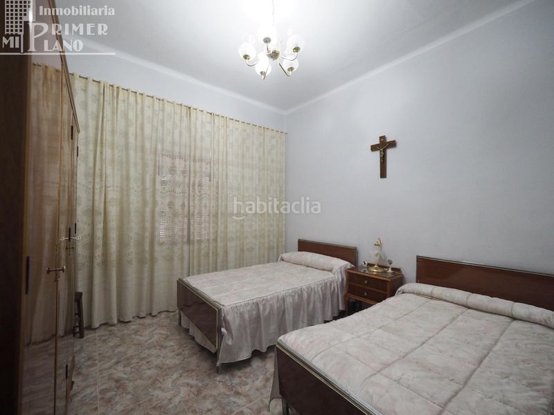Foto 73f06b8f-722d-475b-83e8-0ea839cb3ee8. Casa amb aparcament a Tomelloso