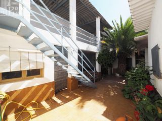 Casa en Tomelloso. Amplia casa en tomelloso  oportunidad de reforma parcial