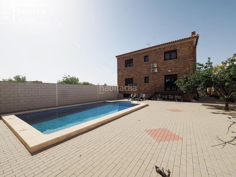 Foto 35b9327f-575a-496b-b66a-a5b8b05c6886. Casa amb calefacció aparcament a Tomelloso