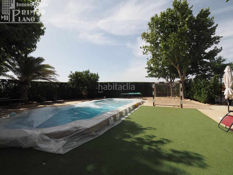 Foto 2f3b2fa8-2577-45d5-80bb-c8651b048856. Chalet con piscina in Argamasilla de Alba