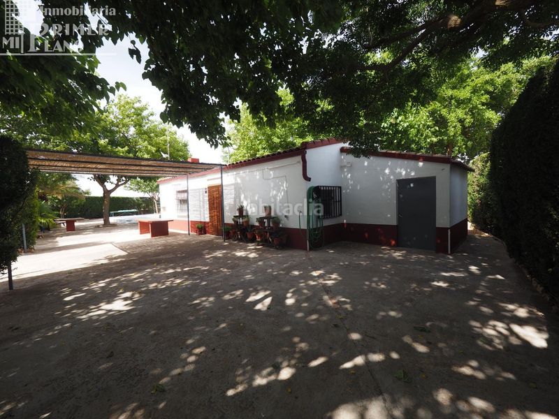 Foto 66745774-f1c5-4de0-a470-a56295e4528d. Chalet con piscina in Argamasilla de Alba