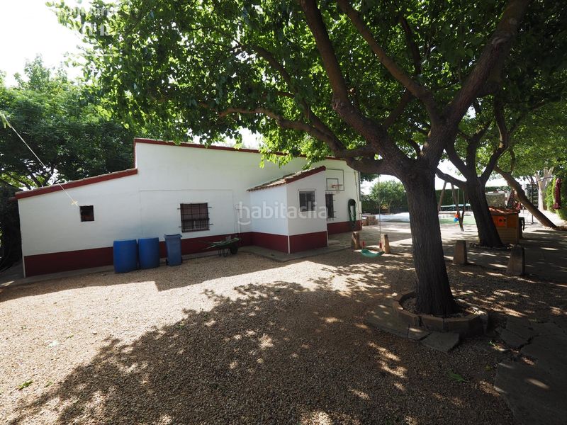 Foto be9e3908-fe0f-4933-bb2c-26630cafdafc. Chalet con piscina in Argamasilla de Alba
