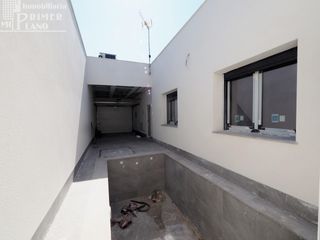 Casa en Tomelloso. Casa nueva en tomelloso  perfecta para tu familia