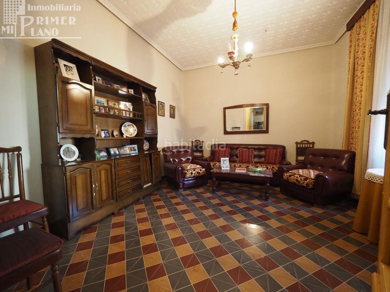 Foto 4102d968-7c95-4ded-8e75-8496ae77cf09. Casa amb aparcament a Tomelloso
