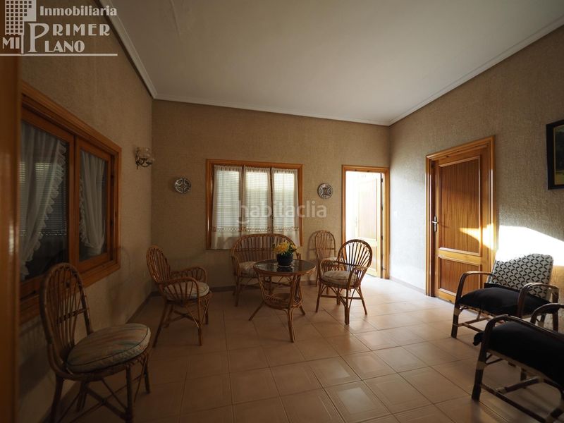 Foto f65cc93c-c2bf-4b9a-ba13-7b87525bb088. Casa amb aparcament a Tomelloso