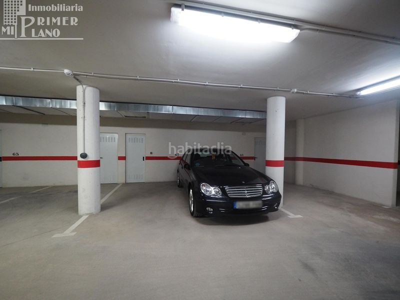 Foto cd36646a-eafb-4b3c-87f4-b98e44c2d8bf. Aparcament cotxe a Tomelloso