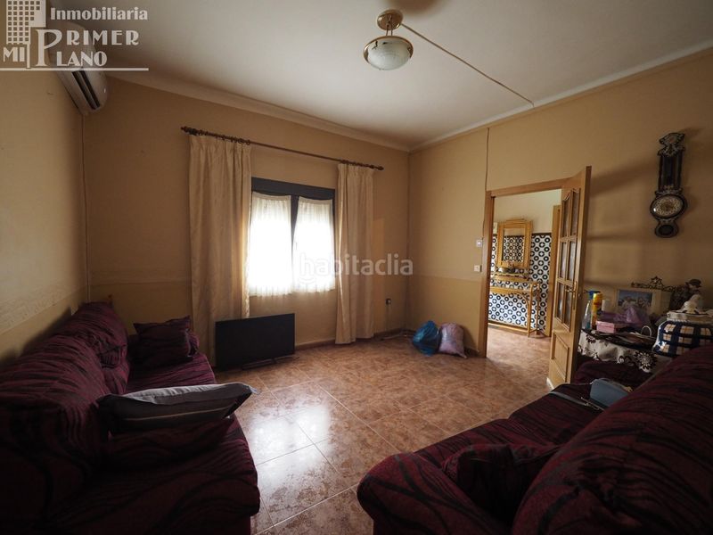 Foto 16a4cbd8-40b2-4cb5-b88b-569a442b7329. Casa a Tomelloso