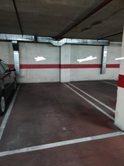 Parking voiture à La Paz. Amplio garaje en venta en la calle terranova