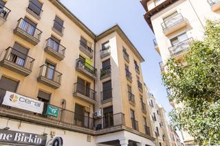 Appartement à Alfonso. Piso en venta en el corazón de zaragoza.descubre este espectacul