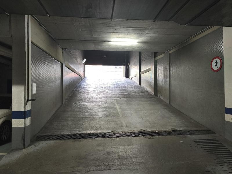 Foto 136edebe-c150-4a25-b9c5-3c063e27ca47. Autoparkplatz in Romareda Zaragoza