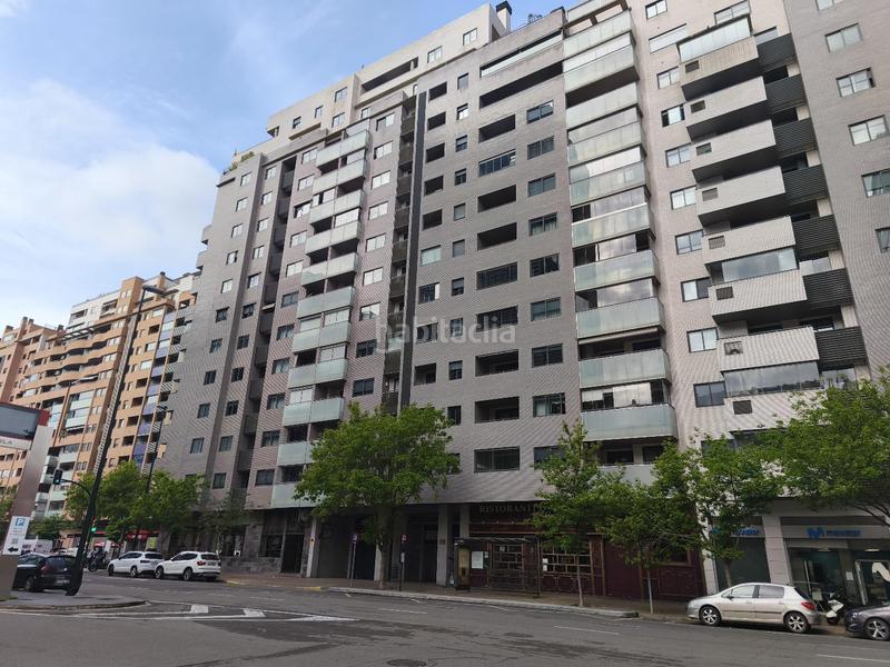 Foto db21459a-28bd-456b-86e6-404b31fd7a78. Autoparkplatz in Romareda Zaragoza