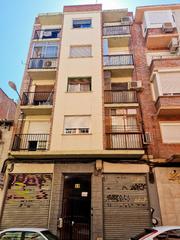 Appartement à Las Delicias. Delicias. calle inglaterra.coqueto piso de 60 m2 con salón y tre