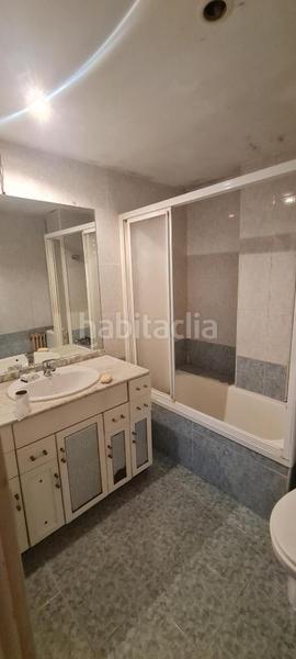 Foto 34608c1a-0a73-4c80-83d9-8a66cc979e10. Piso se vende piso en via universitas, en una ubicación excelente junto al parque delicias, centro cívico delicias, rodeado de todo tip en Zaragoza