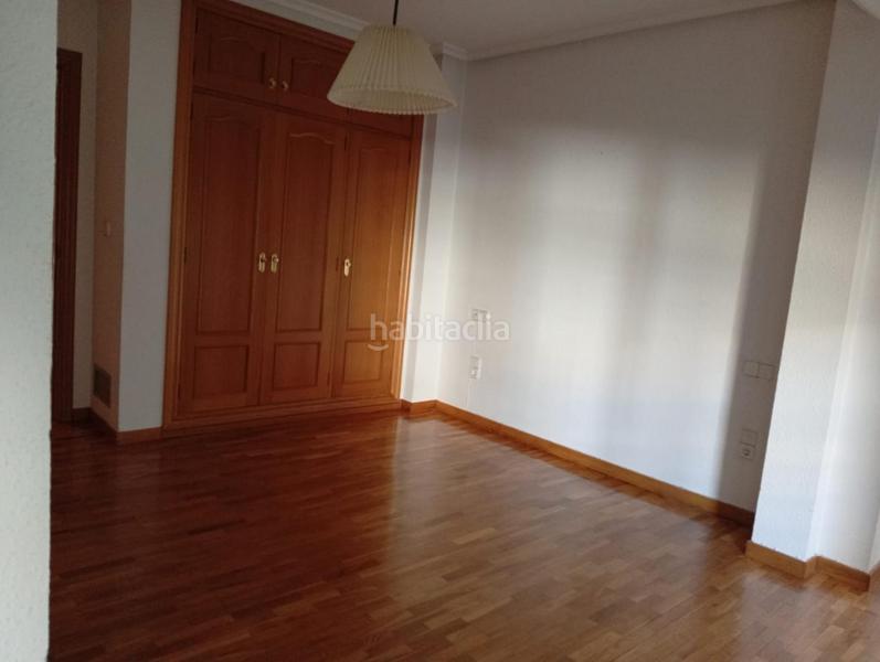 Foto ad34d36e-de48-498b-8b1c-e6e4d67e8fc0. Location appartement dans Doctor Cerrada Zaragoza