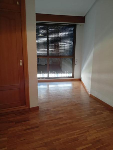 Foto b3c5a36b-0996-4535-bb91-74e16e1d1c25. Location appartement dans Doctor Cerrada Zaragoza