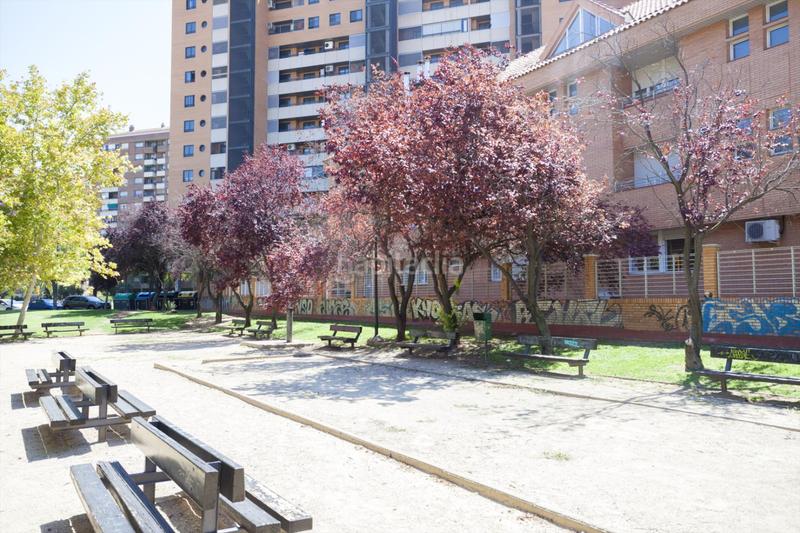 Foto 0af63a59-4707-483b-a45c-c7bdbc754c17. Attique dans La Bozada - Parque Delicias Zaragoza