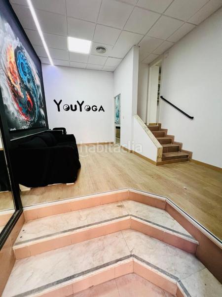 Foto 5a0802f5-ba8c-43e0-b47c-1c12ed359fec. Alquiler local comercial traspaso de licencia de actividad y contenido con un alquiler atractivo.local totalmente acondicionado. actualmente escuela de yo en Zaragoza