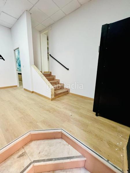 Foto 5e85c21c-99a1-44e8-96e9-28b185866070. Alquiler local comercial traspaso de licencia de actividad y contenido con un alquiler atractivo.local totalmente acondicionado. actualmente escuela de yo en Zaragoza