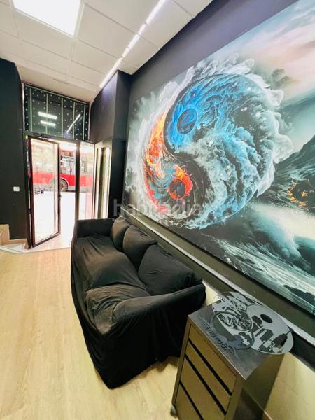 Foto 6d8ee7a3-dd9d-466a-b7e2-ed3c0da9bd87. Alquiler local comercial traspaso de licencia de actividad y contenido con un alquiler atractivo.local totalmente acondicionado. actualmente escuela de yo en Zaragoza