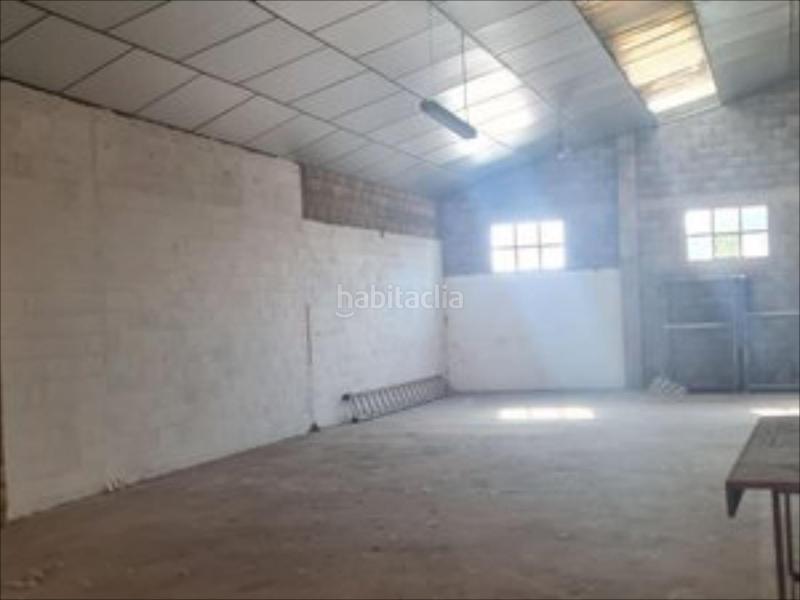 Foto ade08e5d-99bd-491d-8939-46e8aa8252a9. Fabrikhalle in Cuarte de Huerva