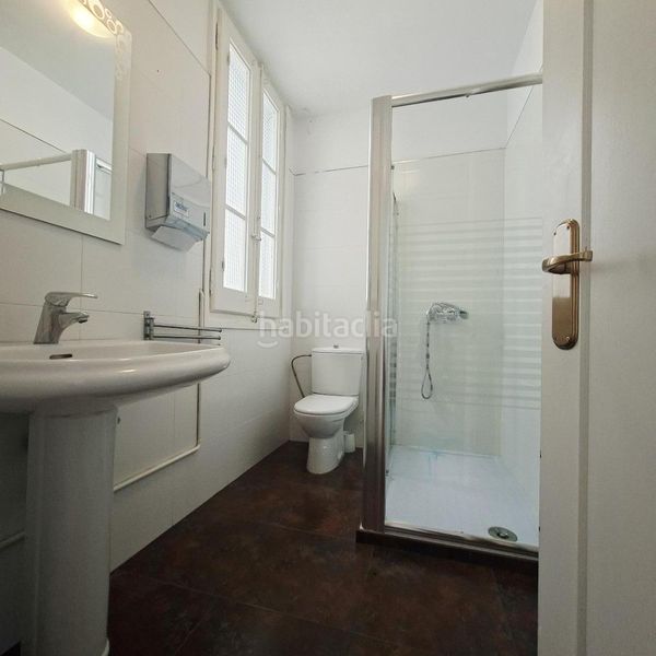 Foto ebffbda2-9bed-40d9-bc73-3b5645d9098f. Pis a Paseo Sagasta Zaragoza