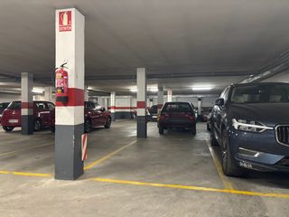 Aparcament cotxe a Parque Palomar - Bombarda