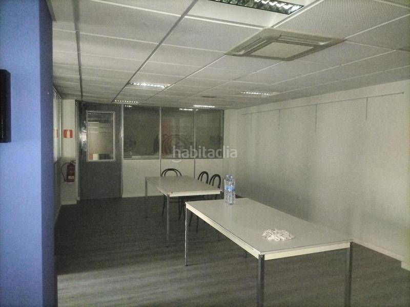 Foto 8874ac91-a7ef-4619-b39a-a50cc545f1b5. Oficina a Alfonso Zaragoza