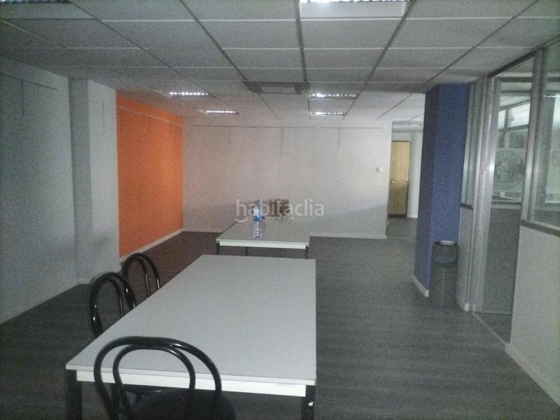 Foto 8eac3d7c-2932-4efb-aa4d-a270608616fe. Oficina a Alfonso Zaragoza