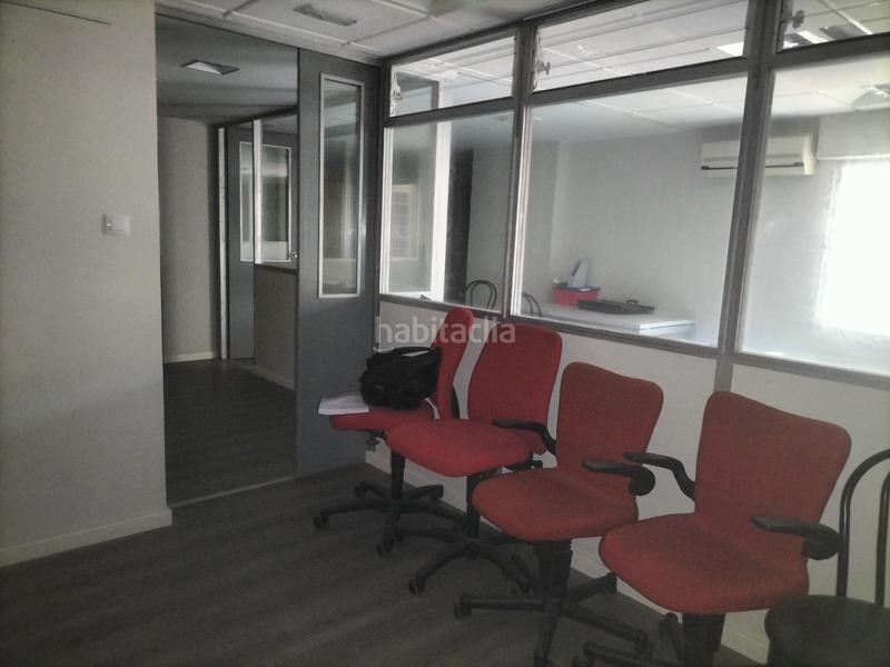 Foto fd4459b3-2d95-427b-accf-e47205da836e. Oficina a Alfonso Zaragoza