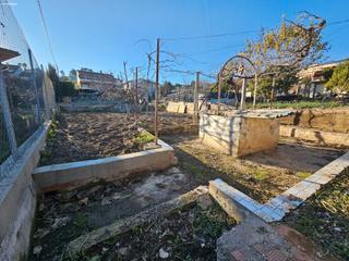 Terreny residencial  Carrer segre. Terreno en abrera