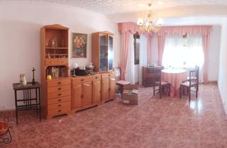 Casa  Fuente. Se vende casa en olvés para entrar a vivir