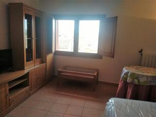 Miete Studiowohnung  Gotor. Estudio en alquiler