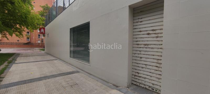 Foto dfdaed8e-70cc-497e-84bd-0ebcadaef0ae. Alquiler local comercial en Grancasa Zaragoza