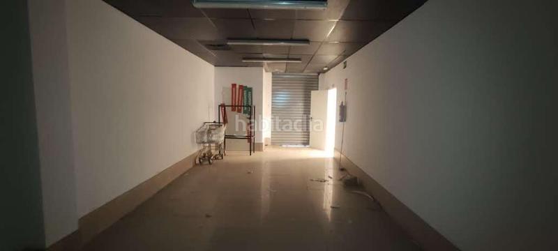 Foto fd031267-7986-4692-aac9-2688018eceed. Location local commercial dans Grancasa Zaragoza